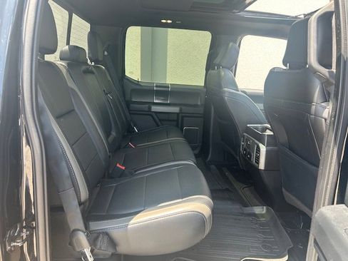 Used 2018 Ford F150 Raptor w/ Equipment Group 802A Luxury AWD/4WD image 23