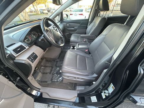 Used 2014 Honda Odyssey EX-L image 17