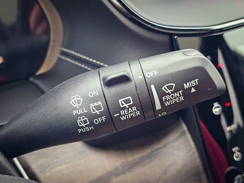 New 2026 Jeep Grand Cherokee Limited image 18