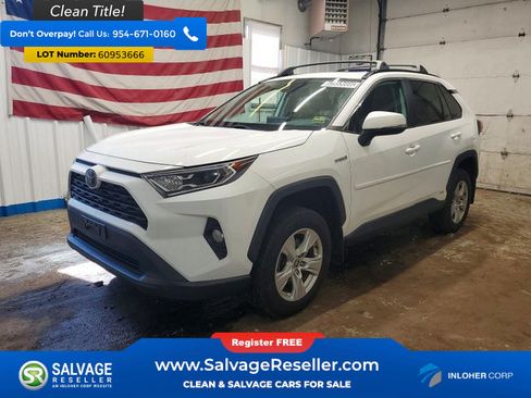 Used 2021 Toyota RAV4 XLE w/ Convenience Package AWD/4WD image 1