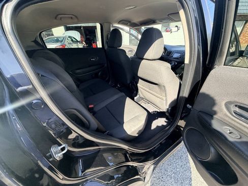 Used 2019 Honda HR-V LX image 55