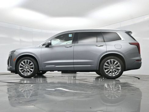 Used 2023 Cadillac XT6 Premium Luxury FWD image 58