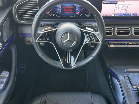 Used 2024 Mercedes-Benz GLE 450 4MATIC image 16