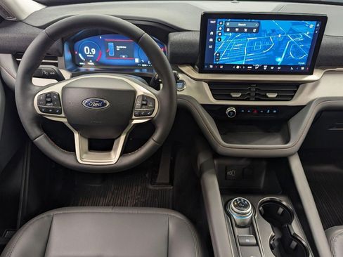 New 2026 Ford Explorer Active w/ Active Comfort Package AWD/4WD image 25