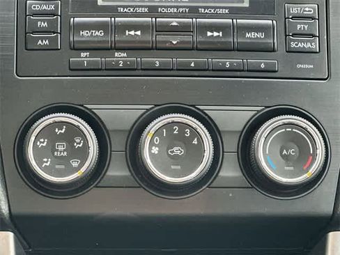 Used 2015 Subaru Forester 2.5i Premium w/ All-Weather Package image 13