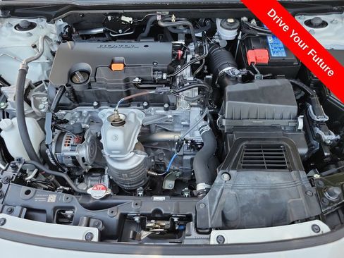 Used 2023 Honda Civic Sport image 25
