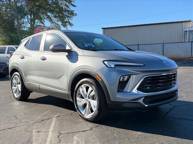 Certified 2024 Buick Encore GX Preferred FWD image 2