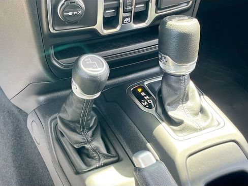 New 2025 Jeep Wrangler Unlimited Rubicon w/ Safety Group AWD/4WD image 16
