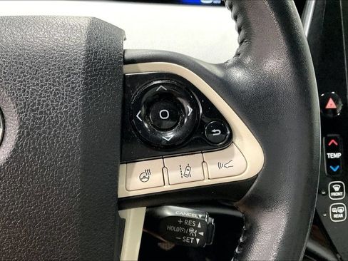Used 2018 Toyota Prius Prime Advanced FWD image 23