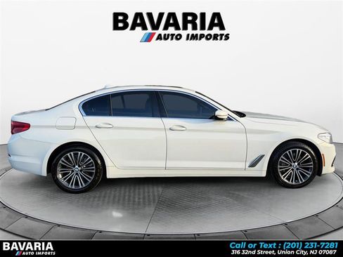 Used 2020 BMW 530i xDrive w/ Convenience Package image 6
