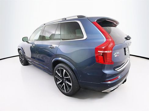 Used 2019 Volvo XC90 T6 Momentum w/ Advanced Package image 5