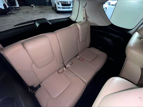 Used 2019 Nissan Armada Platinum w/ Captain's Chairs Package RWD image 35