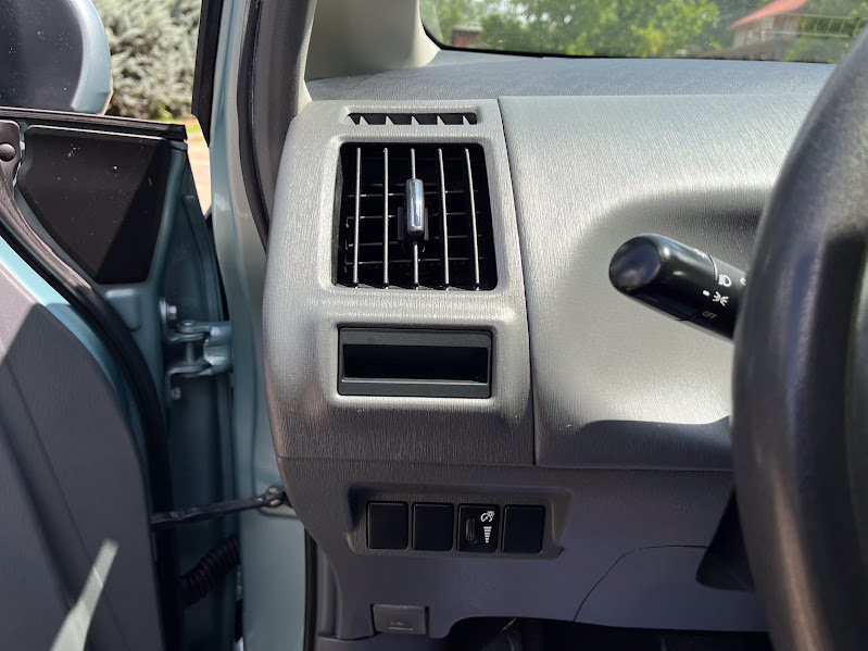 Used 2013 Toyota Prius V Three FWD image 11