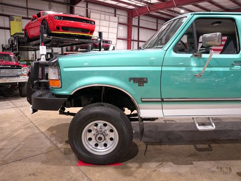 Used 1997 Ford F350 4x4 Crew Cab image 3