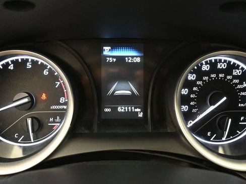 Used 2024 Toyota Camry LE FWD image 18