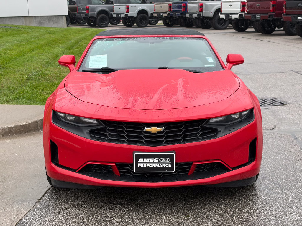 Used 2023 Chevrolet Camaro LT RWD image 9