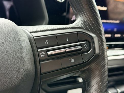 Certified 2023 Chevrolet Colorado Trail Boss w/ Advanced Trailering Package image 10