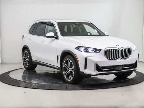 Used 2025 BMW X5 sDrive40i w/ Premium Package RWD image 5