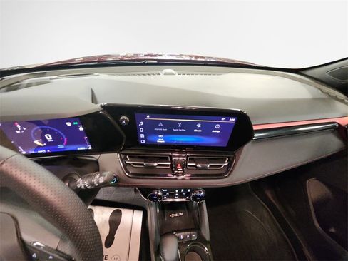 Certified 2025 Chevrolet TrailBlazer RS w/ Convenience Package image 22