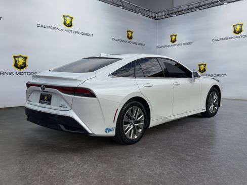 Used 2021 Toyota Mirai w/ Advanced Technology Package RWD image 5