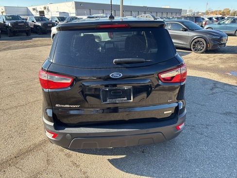 Used 2019 Ford EcoSport SE w/ SE Convenience Package image 4