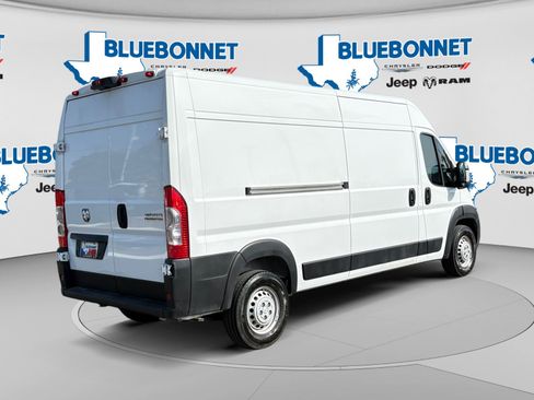 Used 2026 RAM ProMaster 2500 w/ Convenience Group FWD image 5