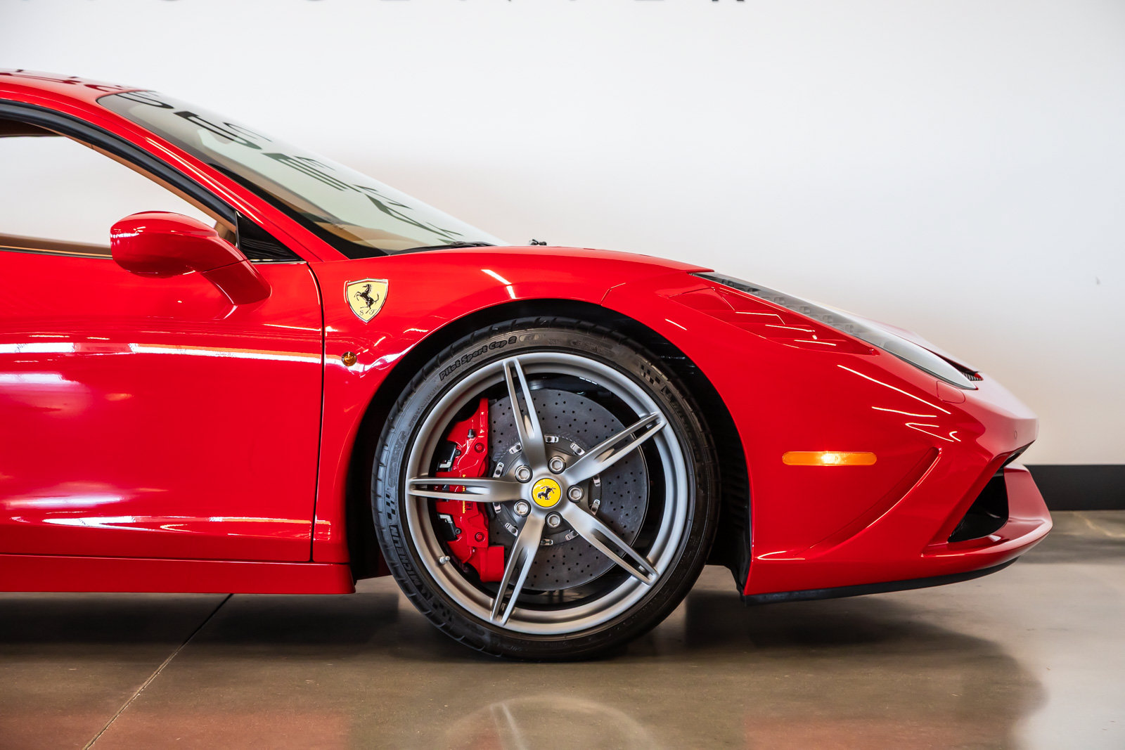 Used 2015 Ferrari 458 Speciale Coupe RWD image 14