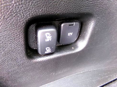 Used 2023 Ford Edge SEL w/ Convenience Package image 51