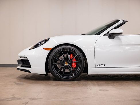 Used 2018 Porsche 718 Boxster GTS RWD image 27