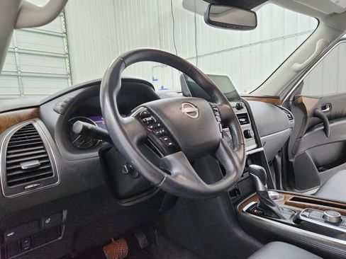 Used 2022 Nissan Armada SL AWD/4WD image 18