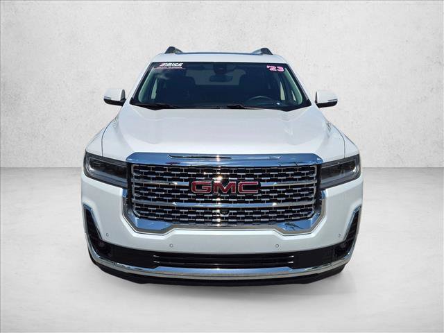 Used 2023 GMC Acadia Denali w/ Denali Ultimate Package FWD image 2
