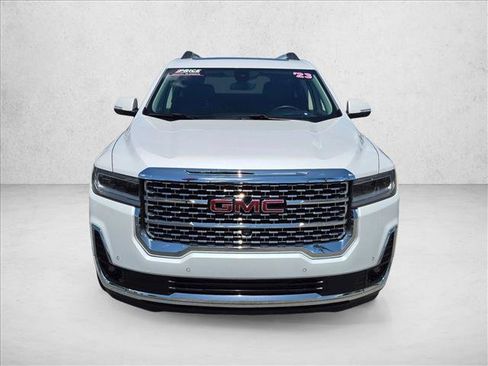 Used 2023 GMC Acadia Denali w/ Denali Ultimate Package FWD image 2
