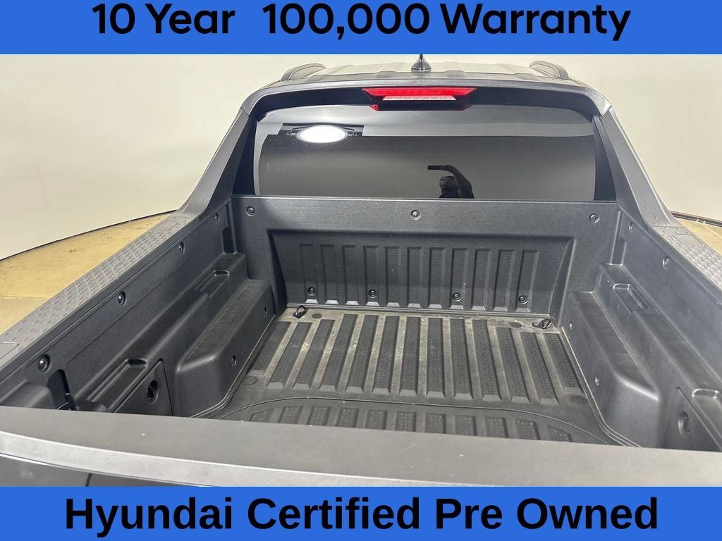 Used 2025 Hyundai Santa Cruz SEL FWD image 12