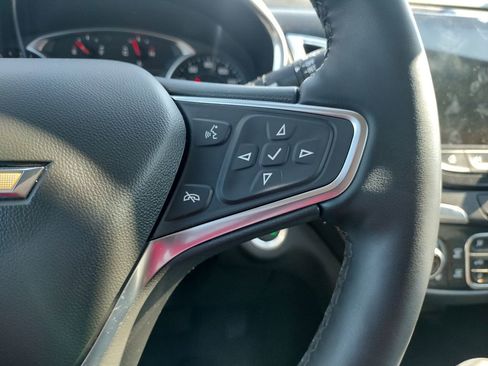 Used 2024 Chevrolet Equinox Premier AWD/4WD image 24