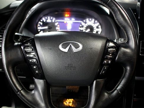 Used 2024 INFINITI QX80 Luxe image 11
