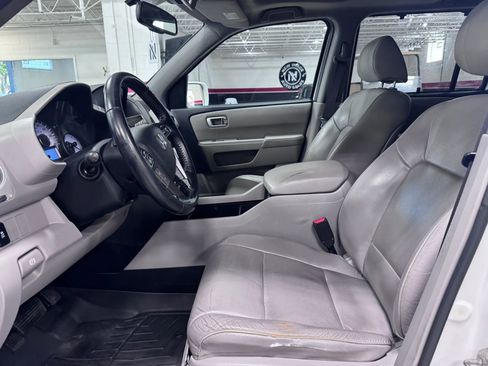 Used 2013 Honda Pilot Touring image 21