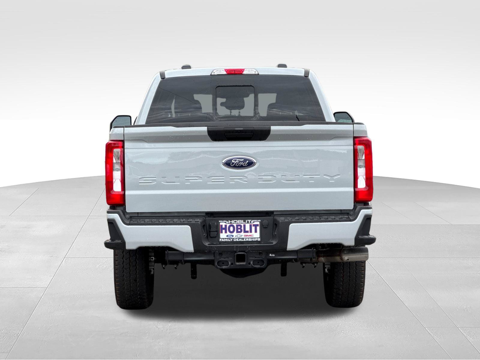 New 2026 Ford F250 XL w/ STX Appearance Package AWD/4WD image 4