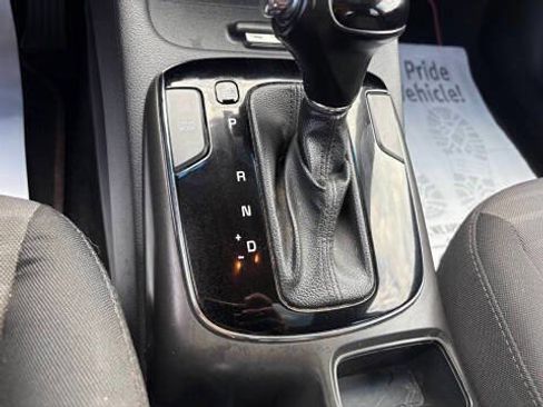 Used 2017 Kia Forte S image 11