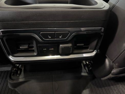 Used 2021 Chevrolet Silverado 2500 High Country w/ Z71 Off-Road Package AWD/4WD image 16