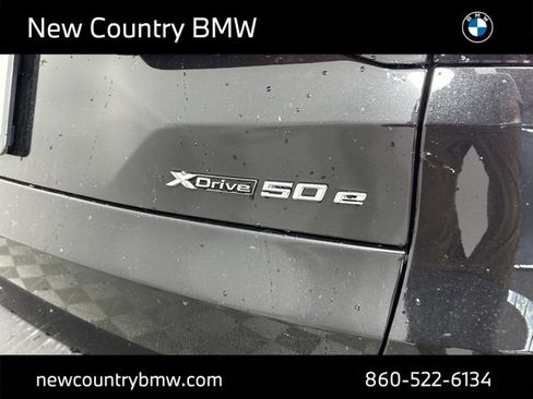 New 2026 BMW X5 xDrive50e image 11