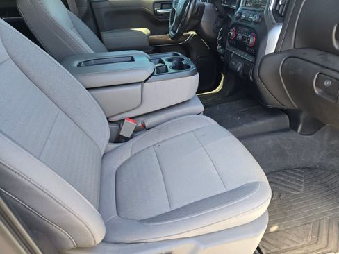 Used 2020 Chevrolet Silverado 1500 LT Trail Boss w/ Convenience Package AWD/4WD image 12