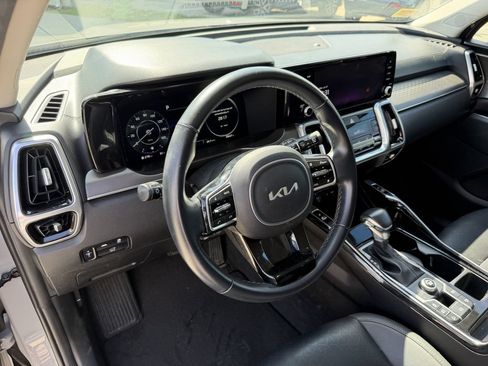Used 2023 Kia Sorento SX FWD image 24