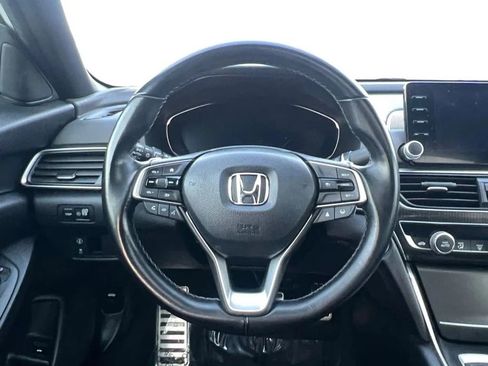 Used 2021 Honda Accord Sport image 12