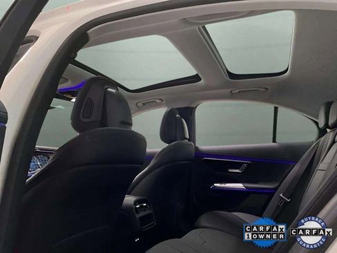 Used 2025 Mercedes-Benz E 350 Sedan image 28