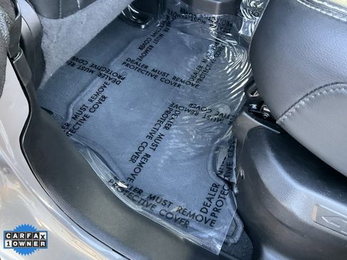 Used 2022 Jeep Wrangler Unlimited Sahara w/ Cold Weather Group image 28