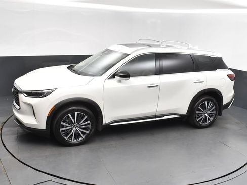 Used 2025 INFINITI QX60 Sensory w/ Vision Package AWD/4WD image 34