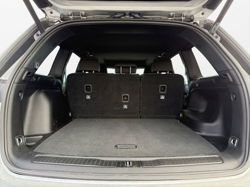 Certified 2025 Jeep Grand Cherokee Laredo X w/ Luxury Tech Group I image 18