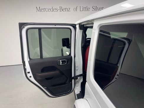 Used 2024 Jeep Wrangler Unlimited Rubicon 392 image 23