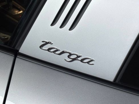 Used 2015 Porsche 911 Targa 4S AWD/4WD image 16
