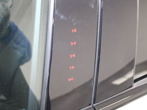 New 2026 Lincoln Corsair Premiere image 20